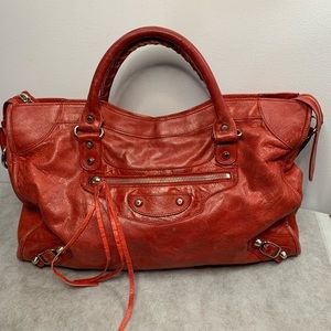 Balenciaga Classic City Rouge
